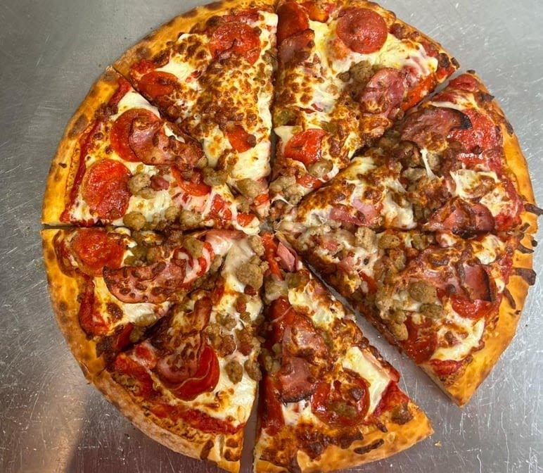 Firecracker's Pizza Joelton